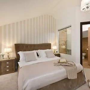 Guest house Harvey's Luxury