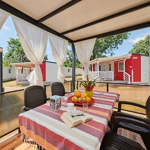 camping-adria-mobile-home-park-umag.in-istria.net/